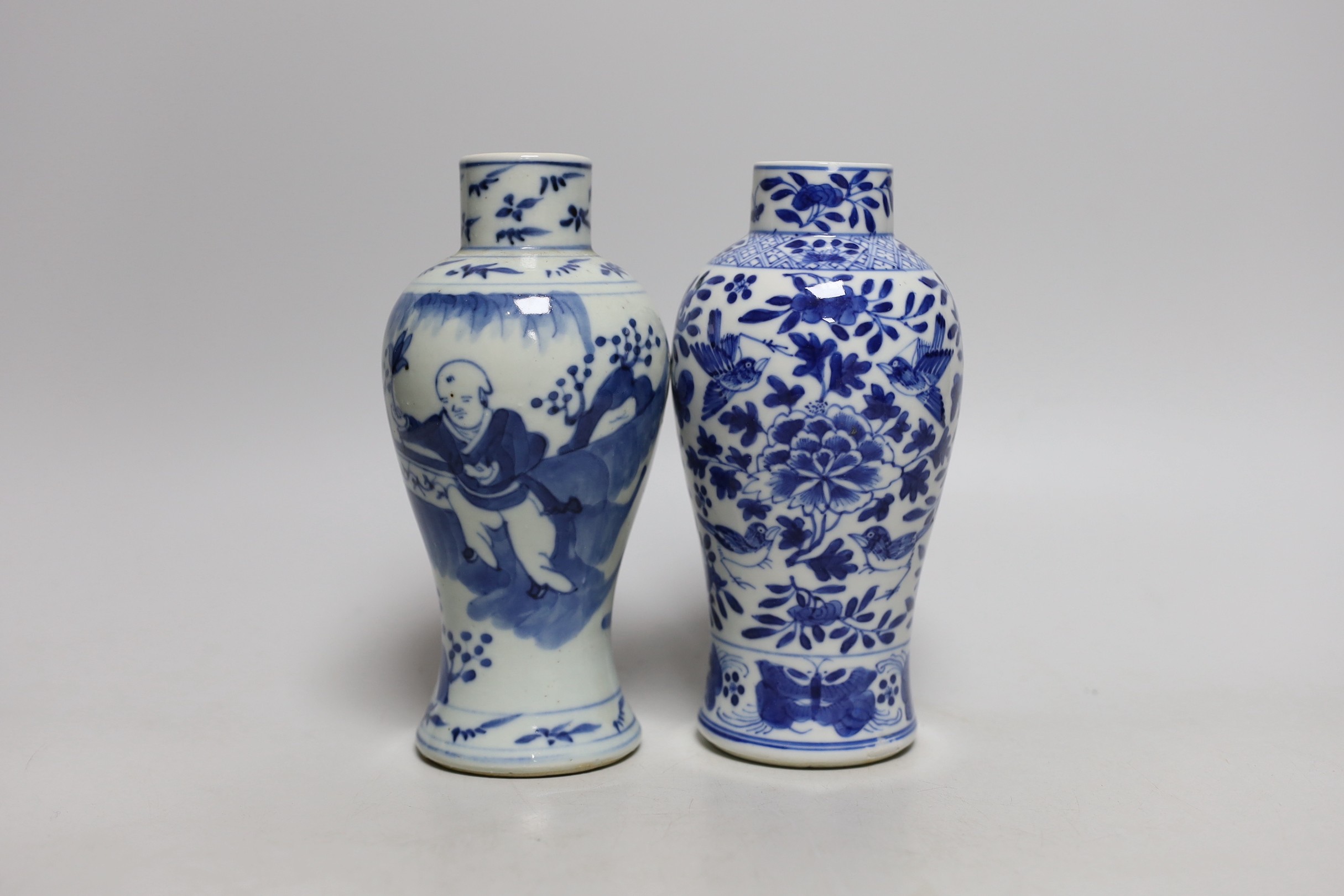 Two 19th century Chinese blue and white small vases, tallest 18cm